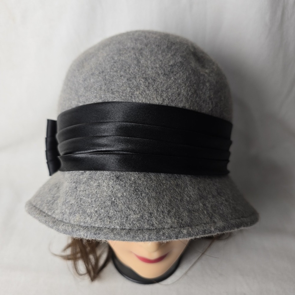 Wool Hat Womens Gray W/ Black Band